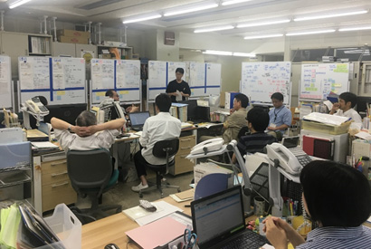 2018年（平成30年）大阪北部地震の際の「府社協災害救援本部会議」の様子