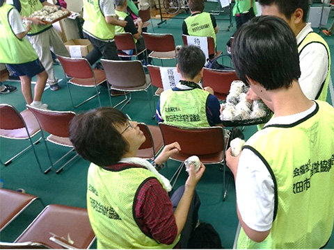 炊き出し・配食・給水のお手伝い